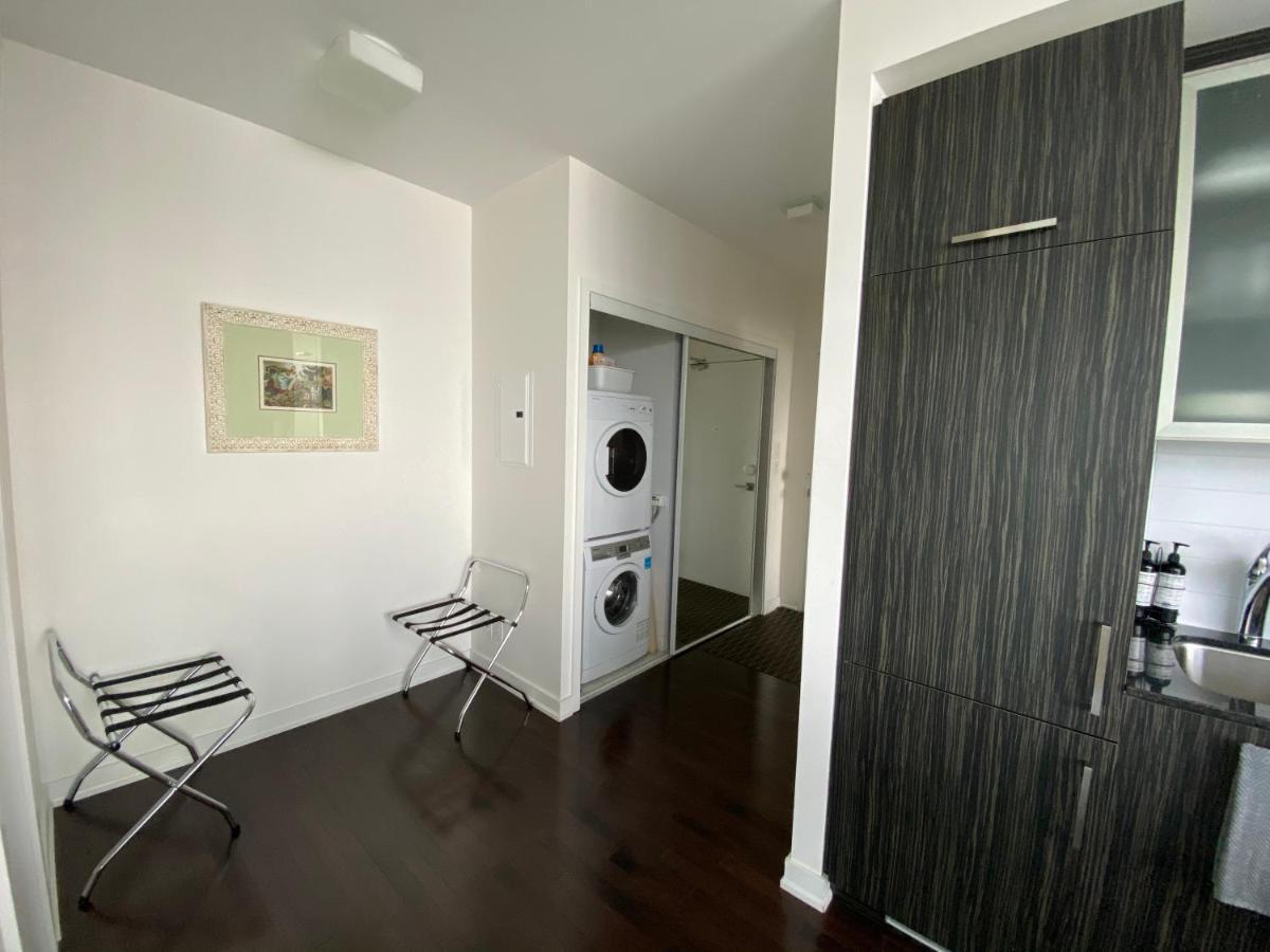 Corporate suite Toronto Exterior foto