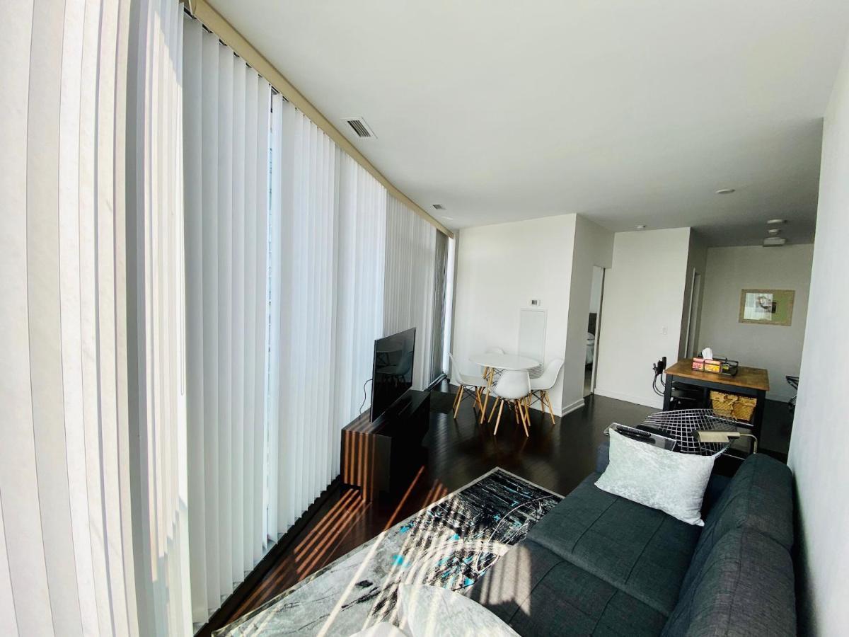 Corporate suite Toronto Exterior foto