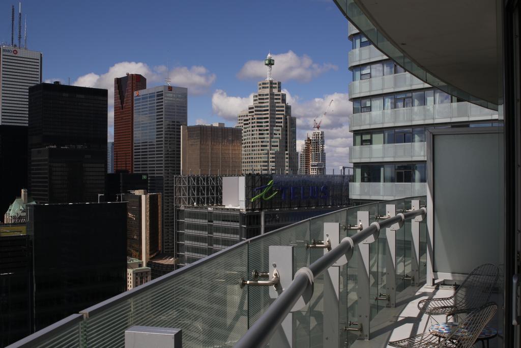 Corporate suite Toronto Exterior foto