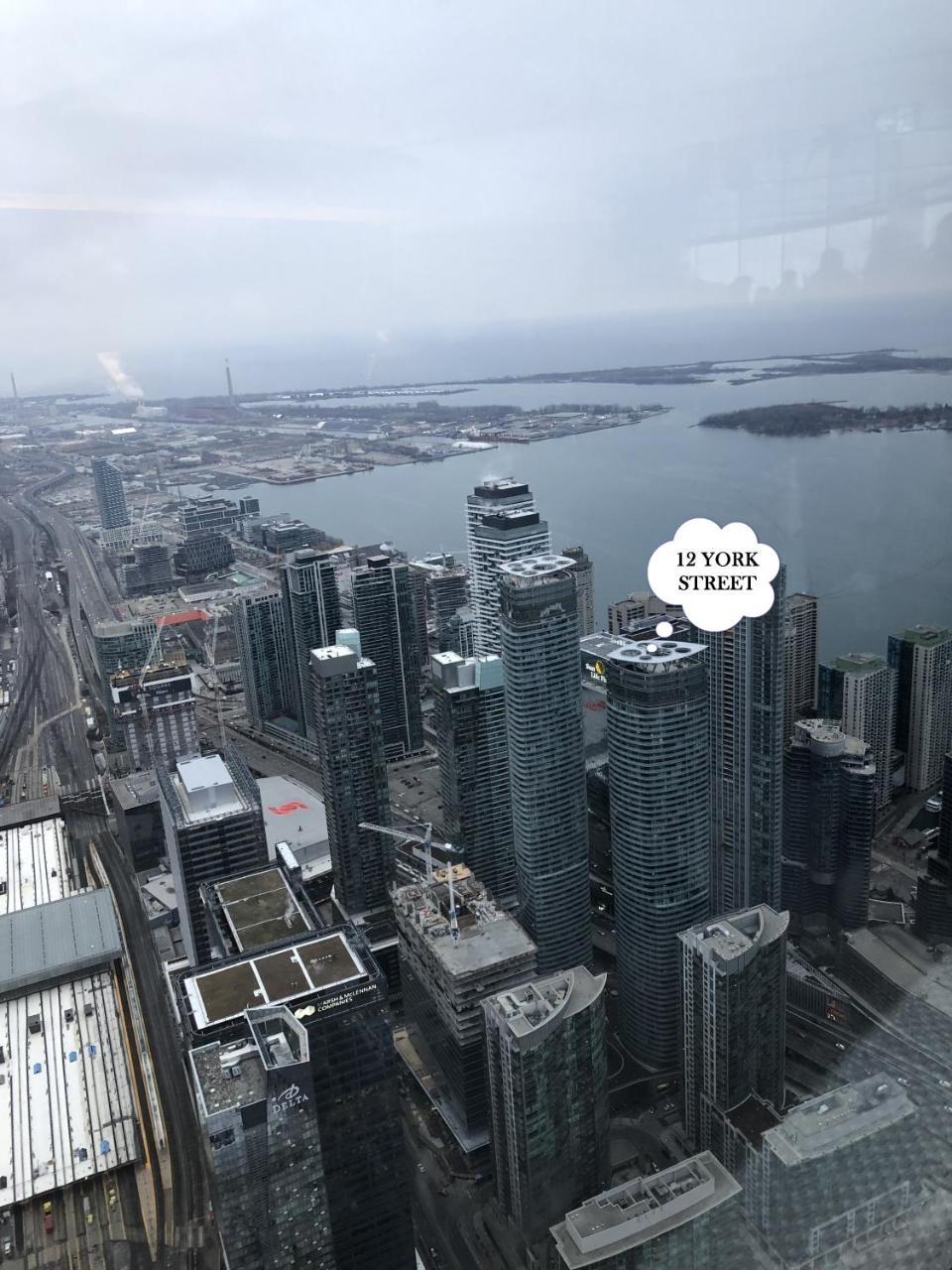 Corporate suite Toronto Exterior foto